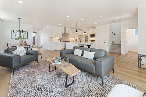 Tiny photo for 21134 NE Beall Drive #Lot 25, Bend, OR 97701 (MLS # 220219978)