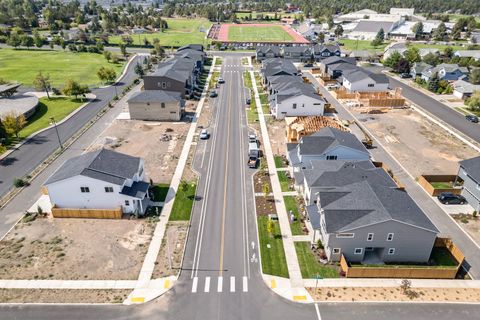 Tiny photo for 21134 NE Beall Drive #Lot 25, Bend, OR 97701 (MLS # 220219978)