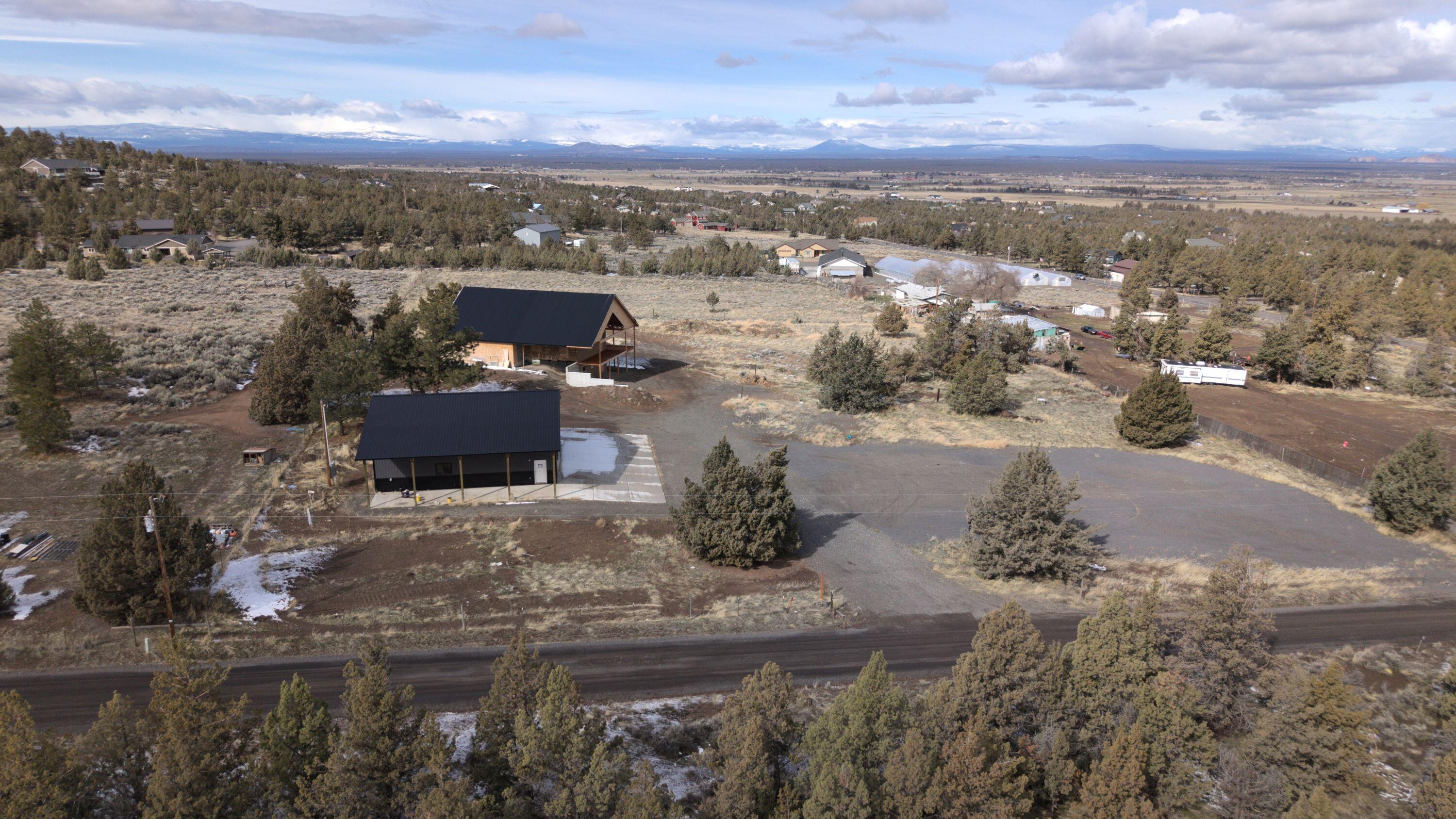 Sinclair Davis - Land