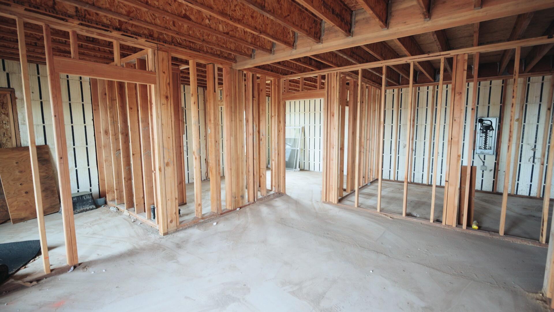 Sinclair Davis - Land