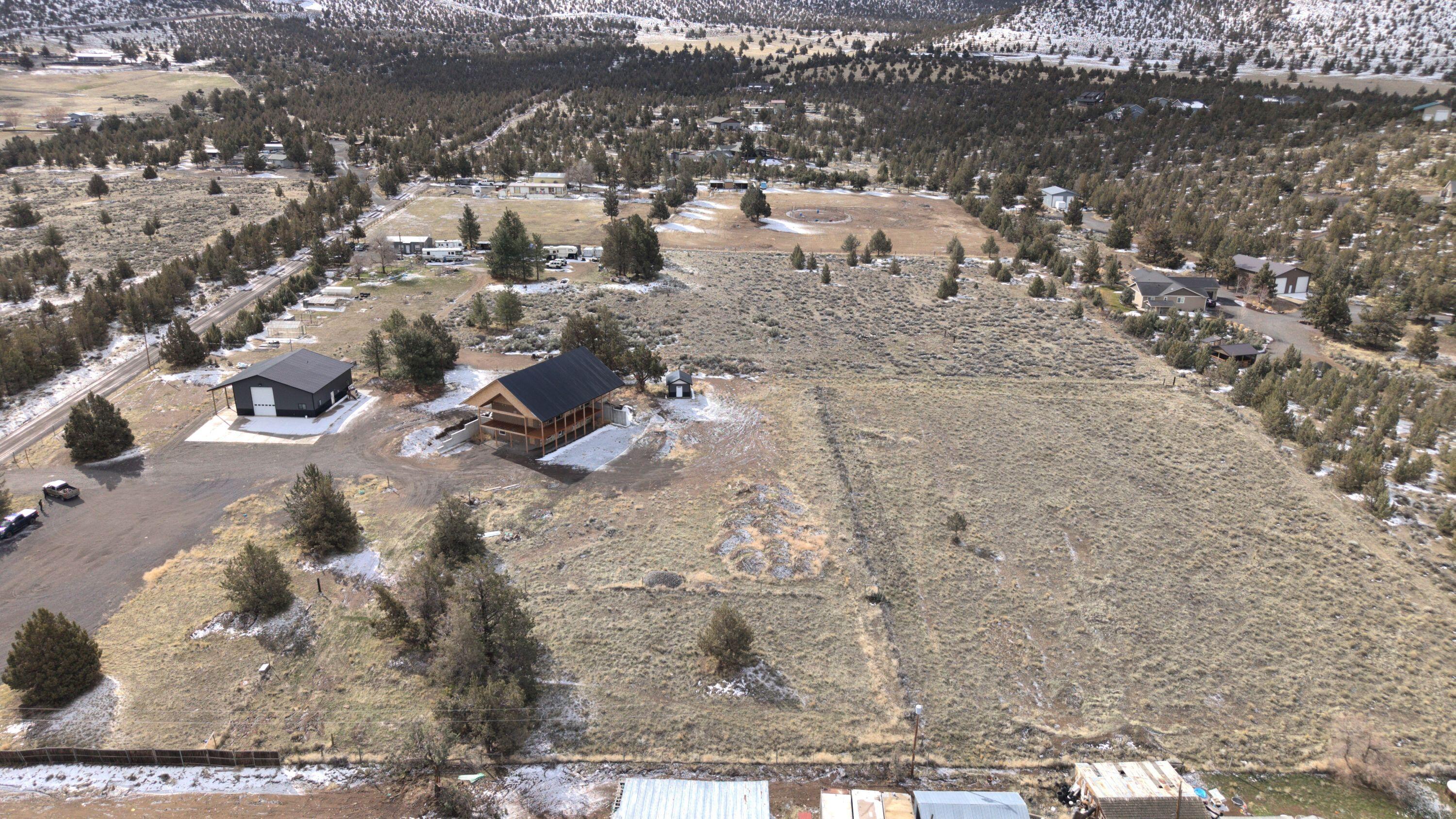 Sinclair Davis - Land