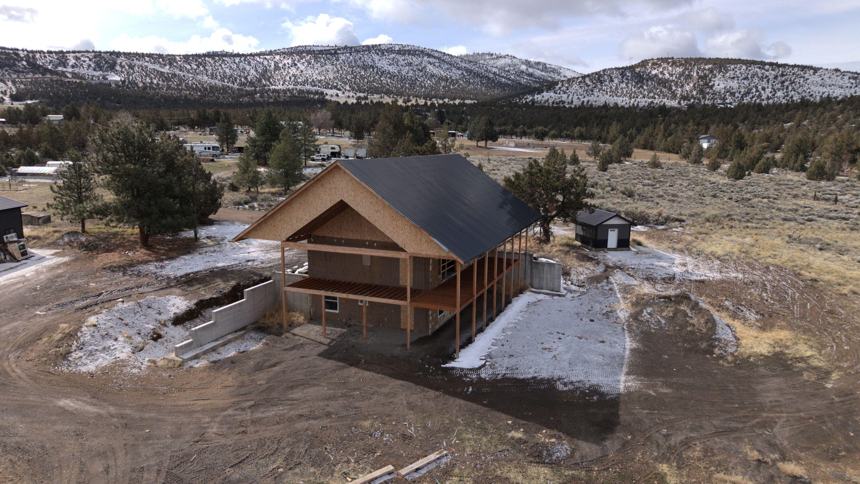 Sinclair Davis - Land