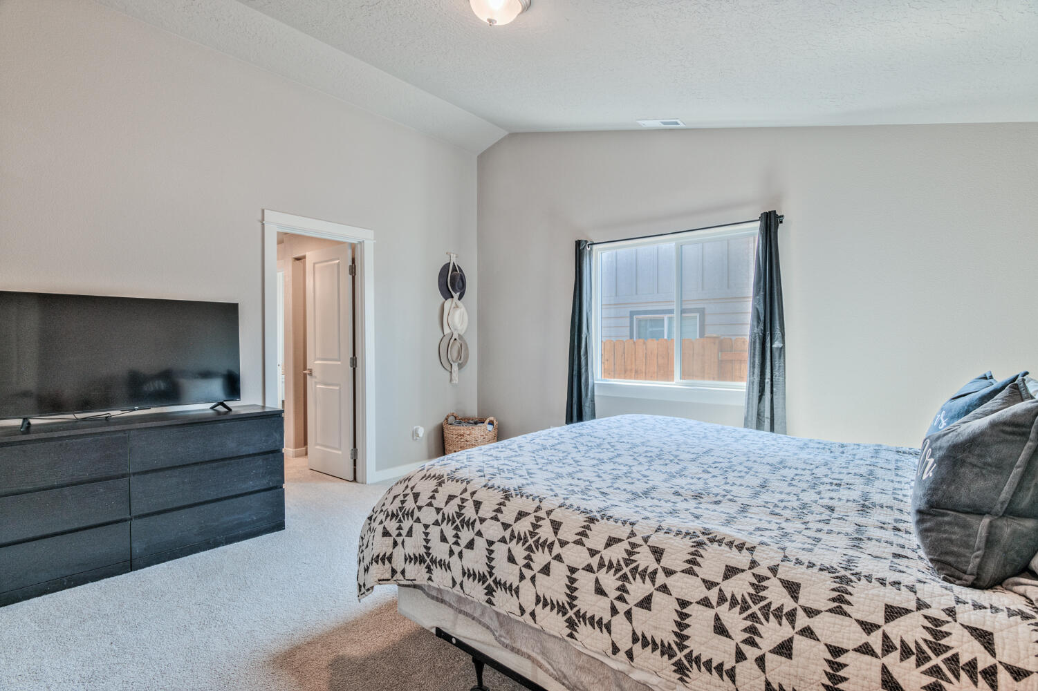 Cinder Butte Village - Residential