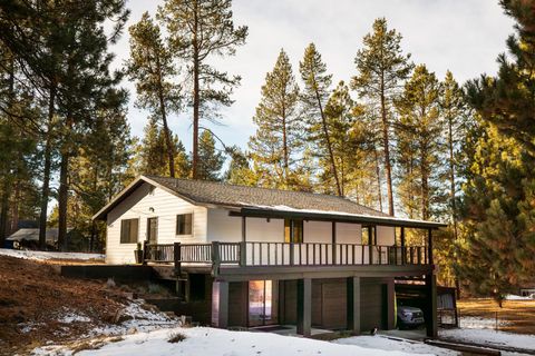 Tiny photo for 15638 Sherrie Way, La Pine, OR 97739 (MLS # 220213612)