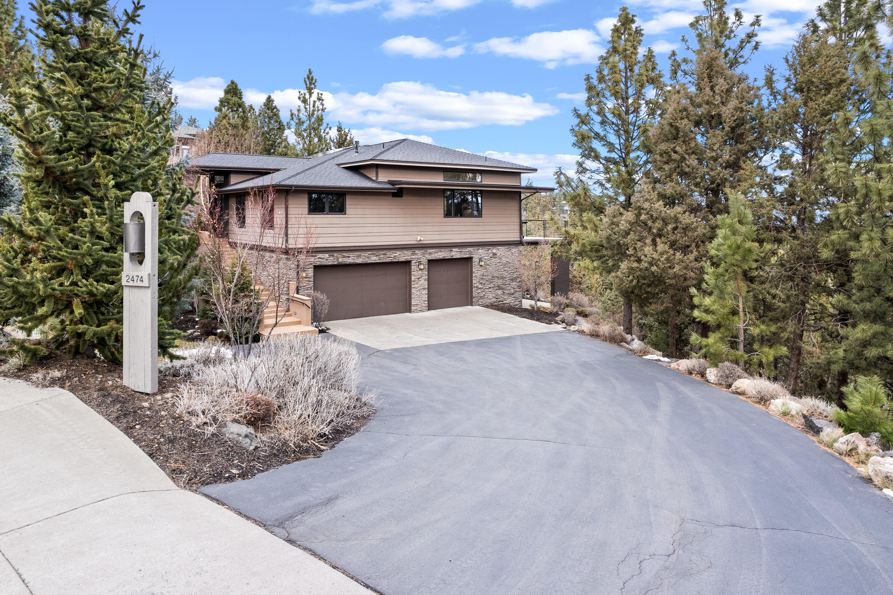 Awbrey Butte - Residential