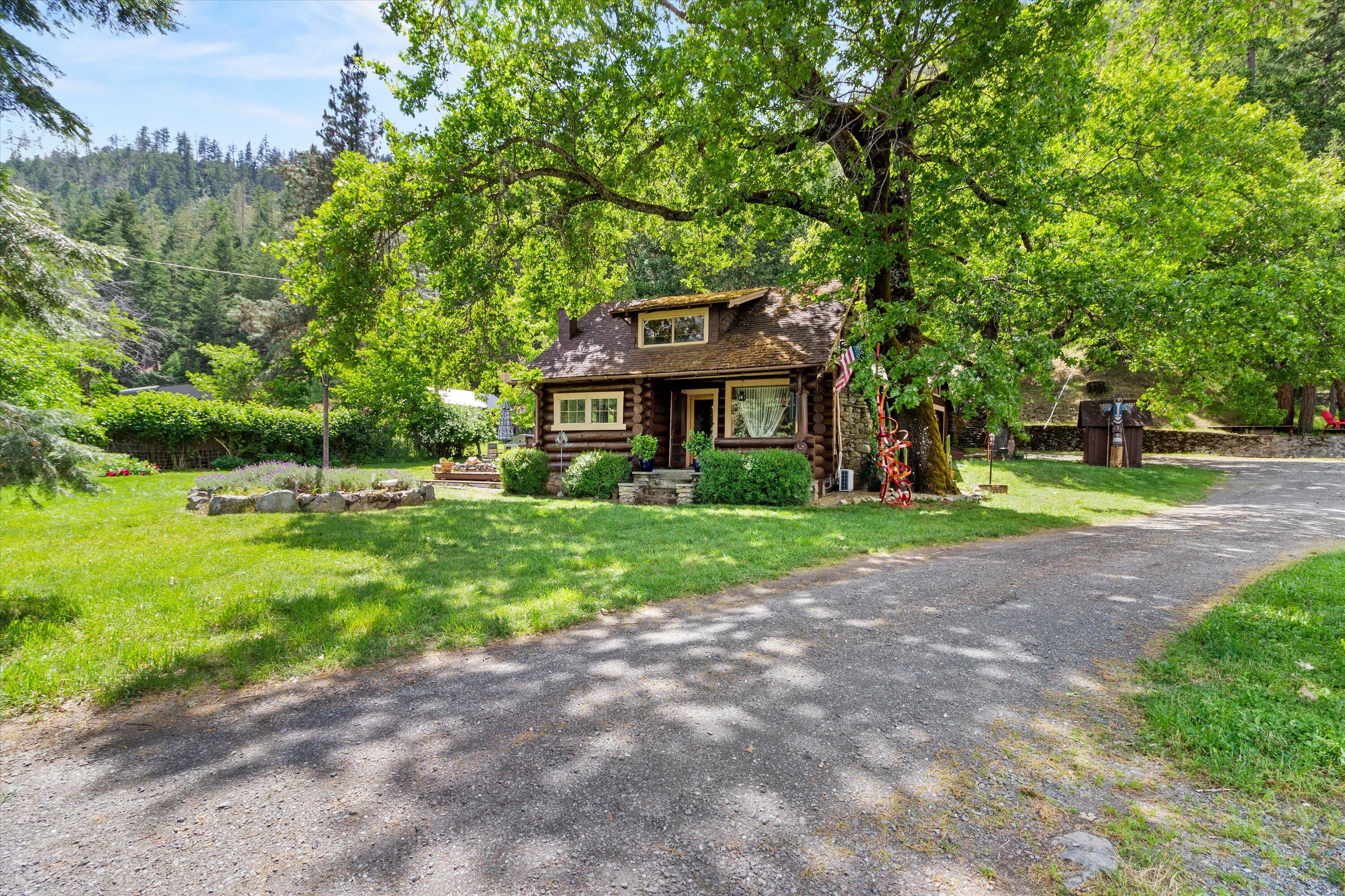 3554 Thompson Creek Road