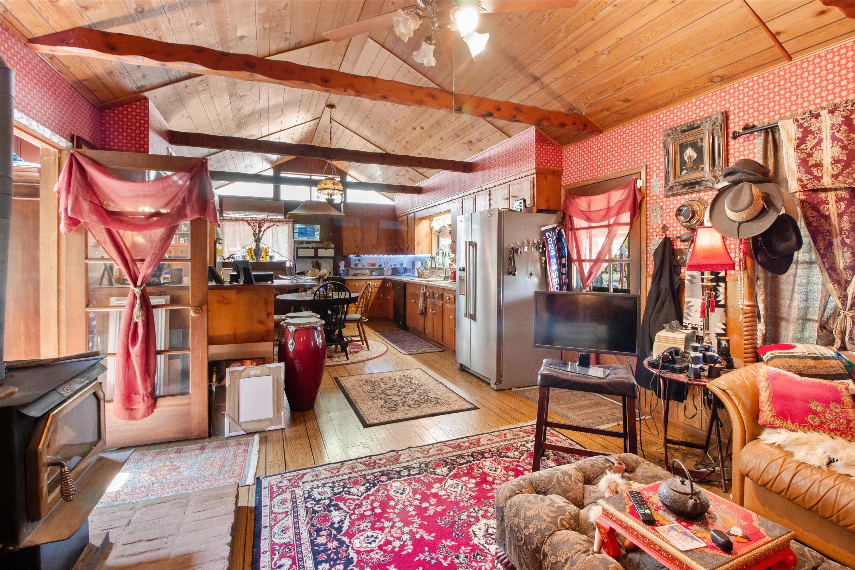 3554 Thompson Creek Road