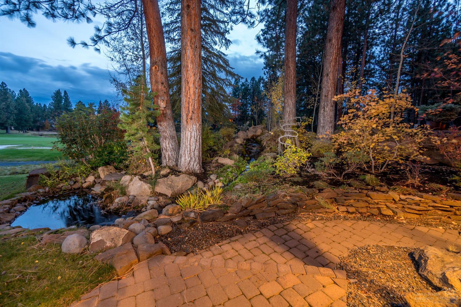 Broken Top - Residential