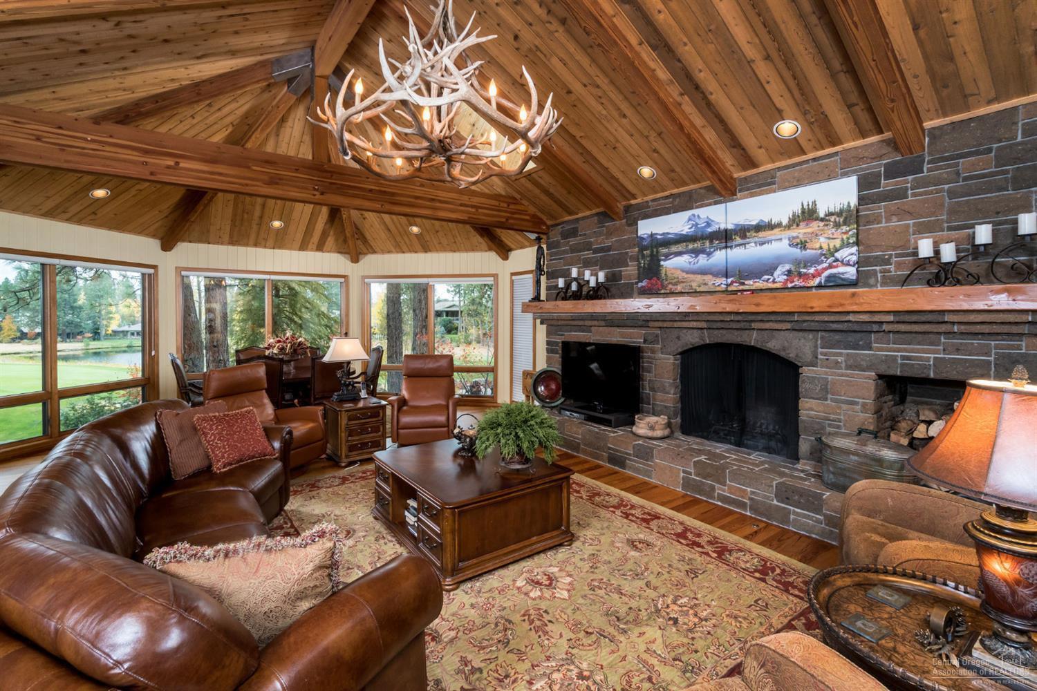 Broken Top - Residential