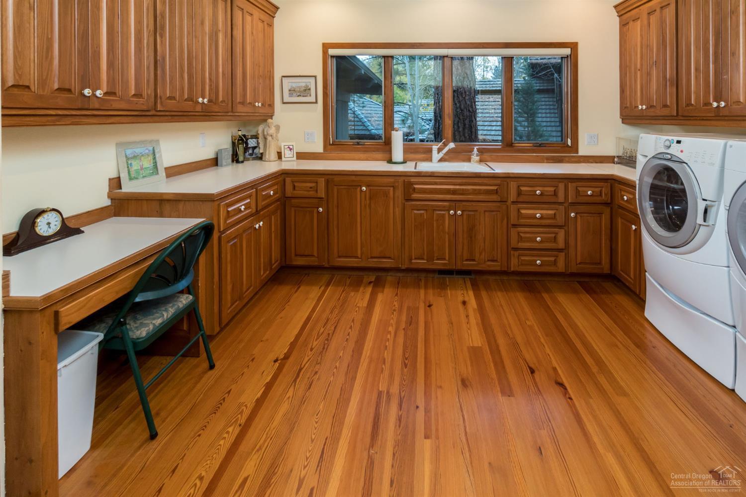 Broken Top - Residential