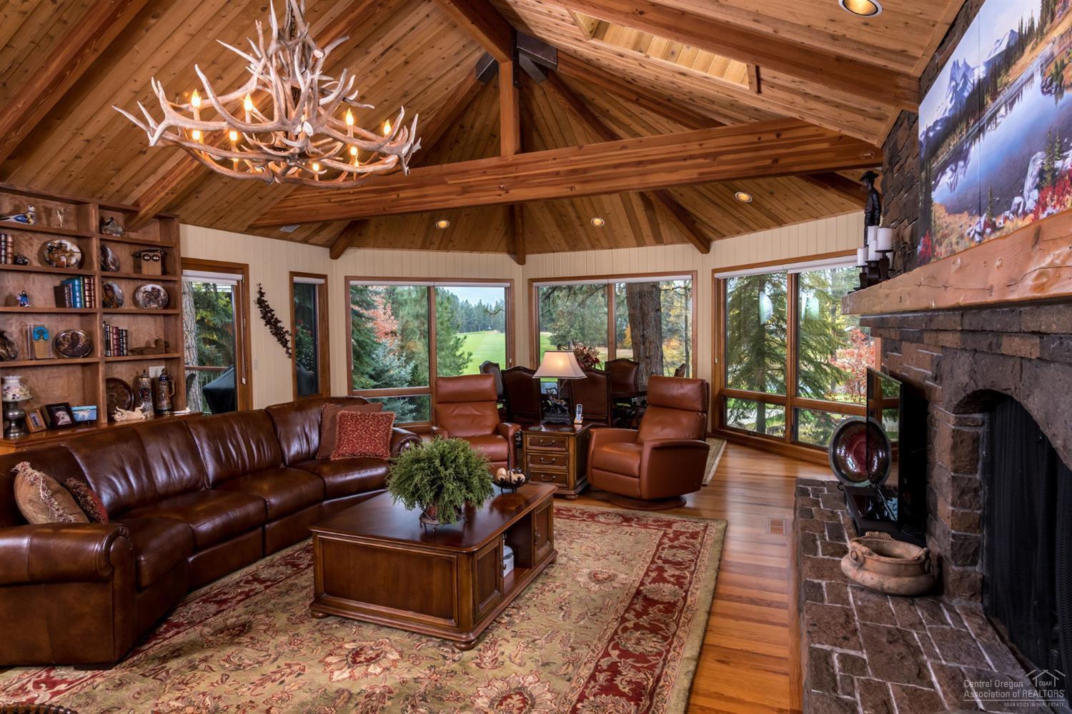 Broken Top - Residential