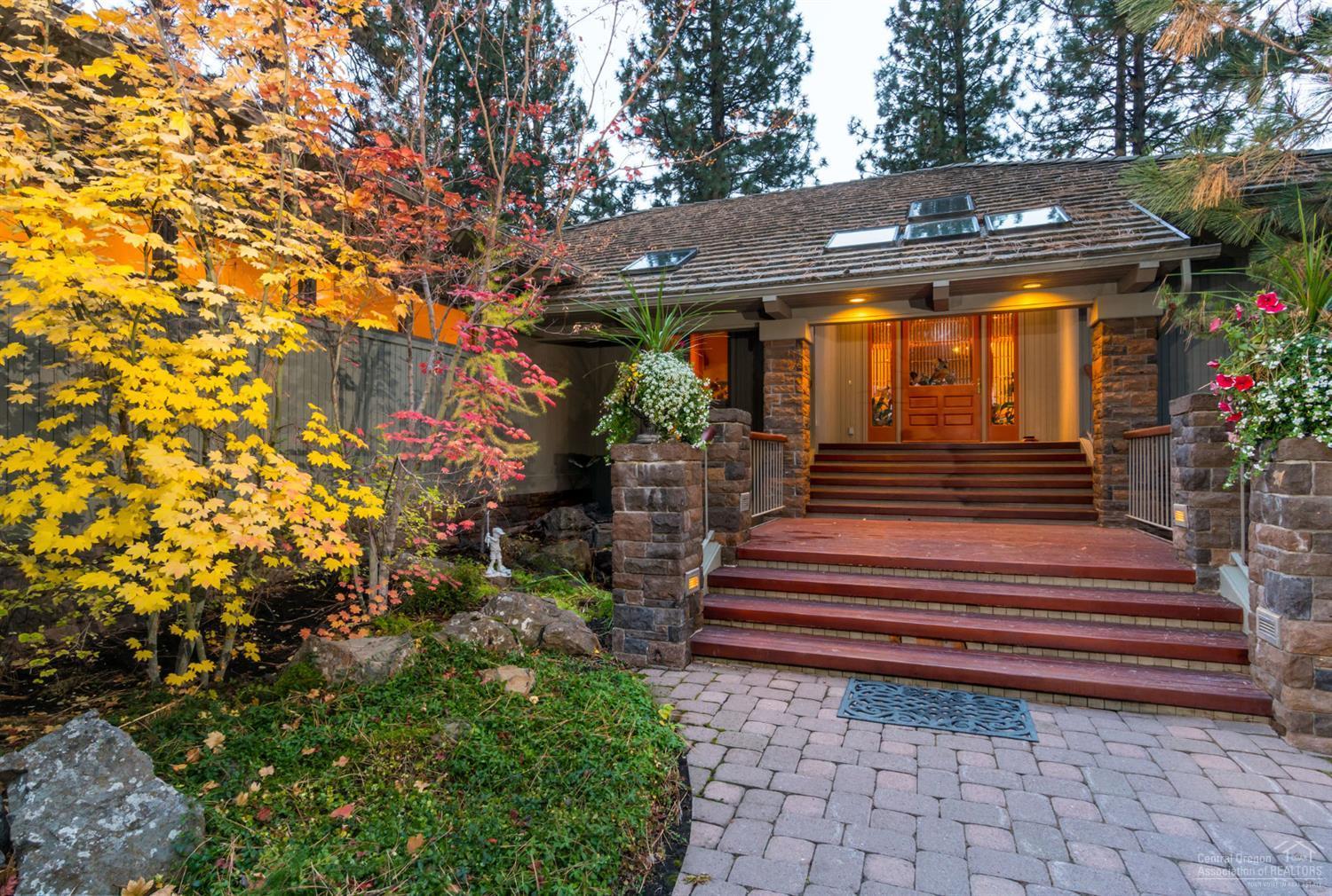 Broken Top - Residential