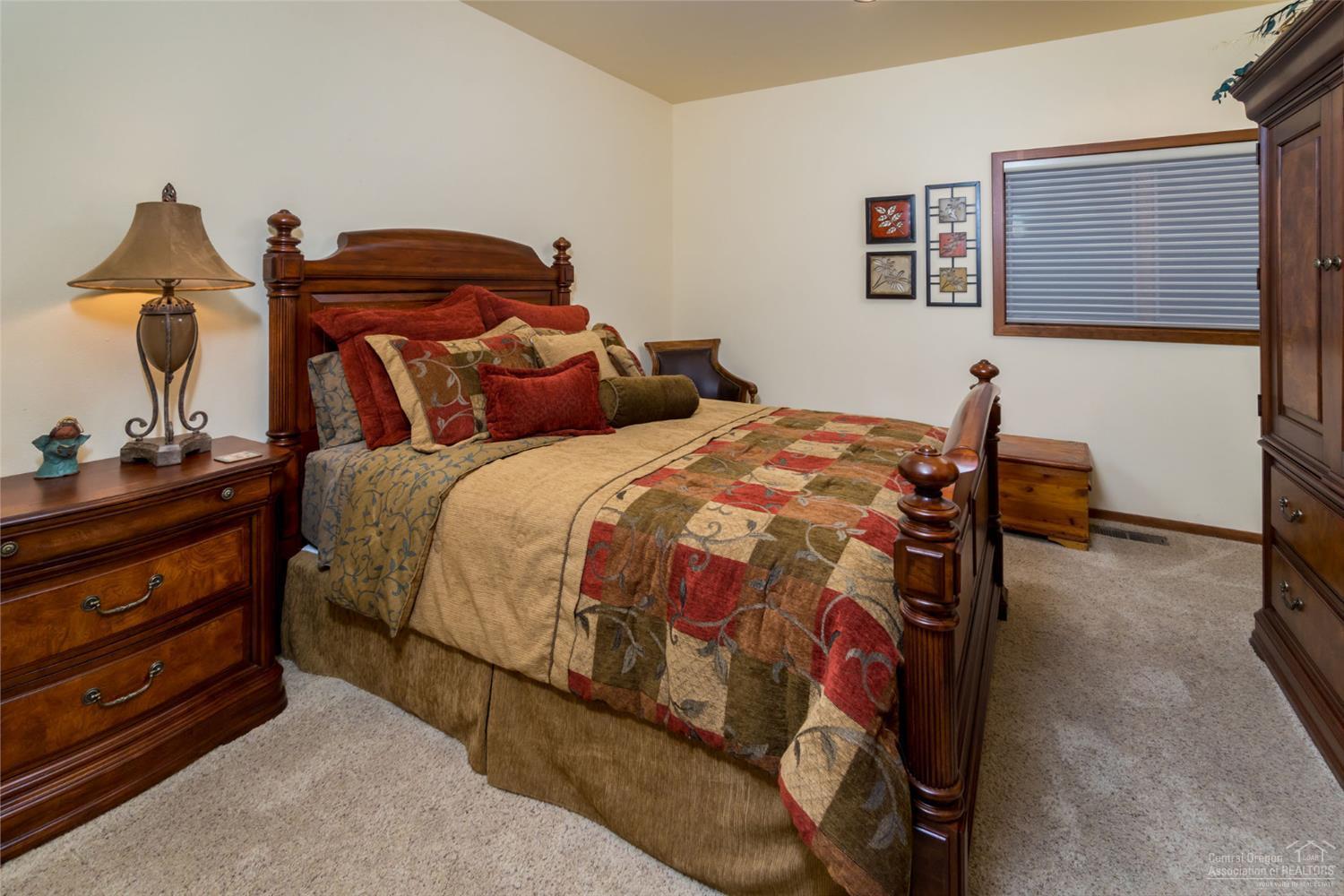 Broken Top - Residential