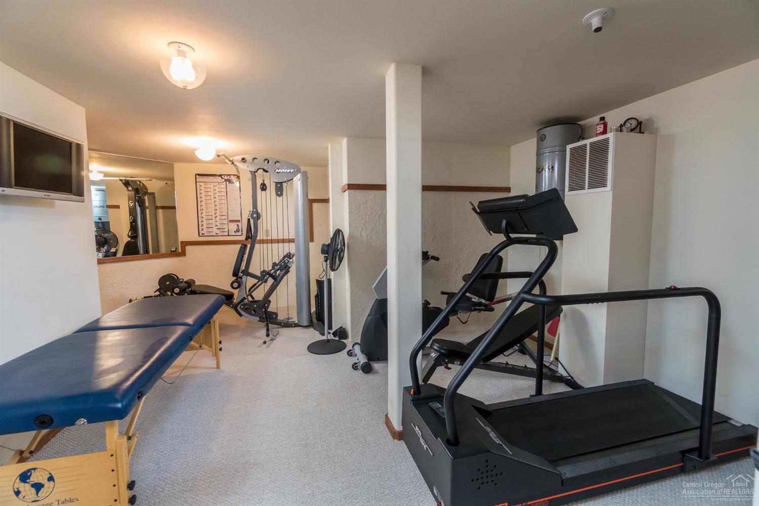 Broken Top - Residential