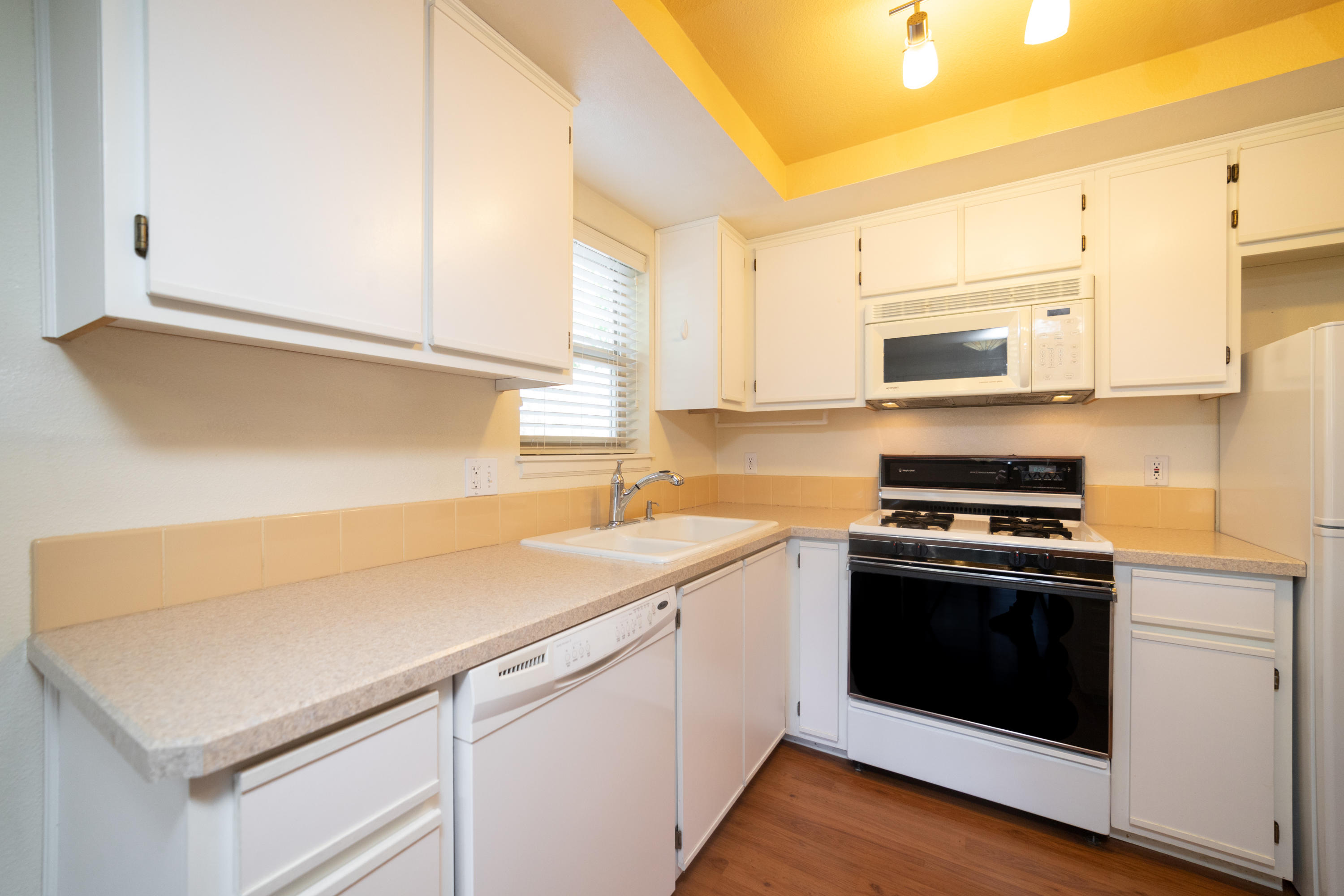 Aspen Glen Townhomes - Residential