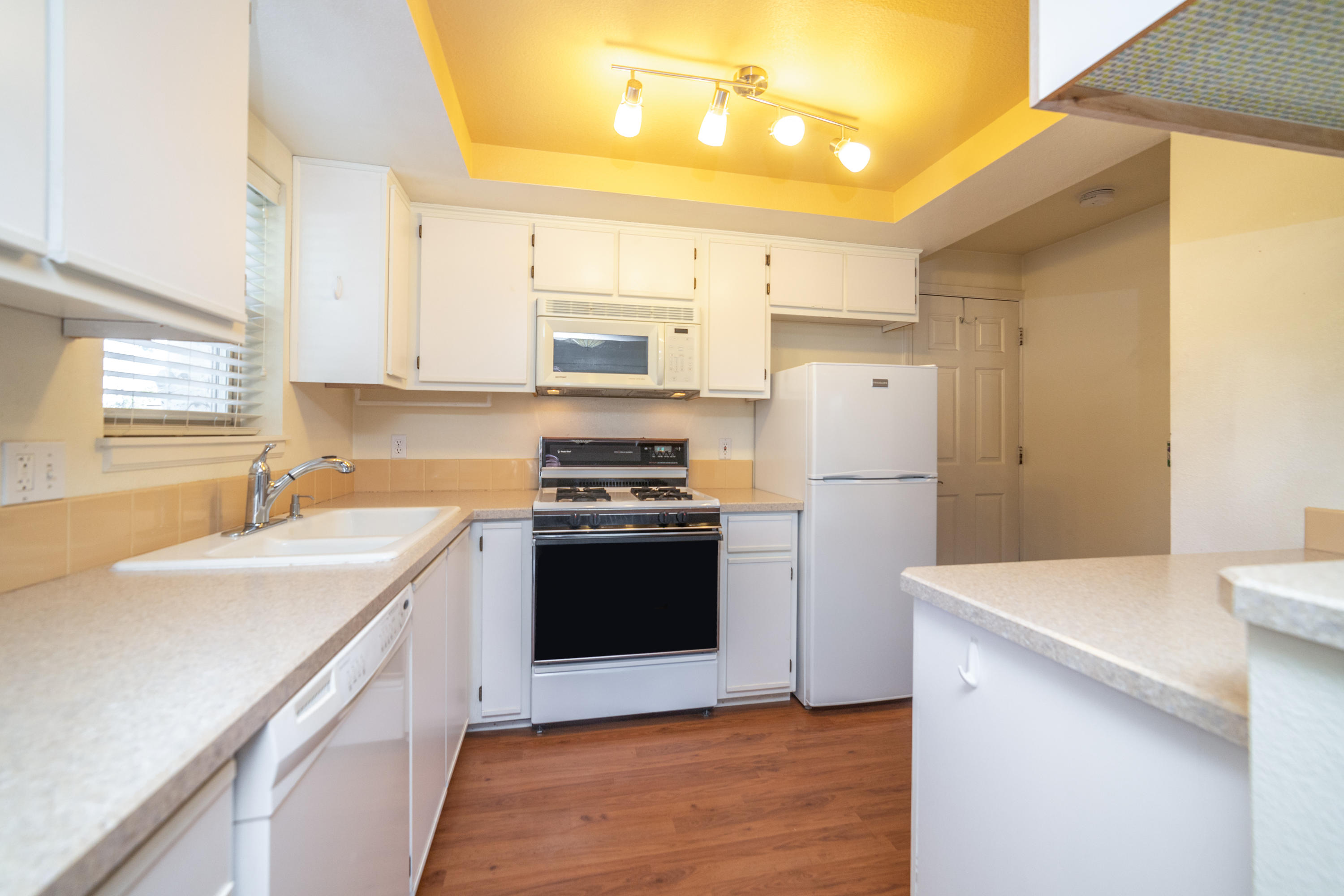 Aspen Glen Townhomes - Residential