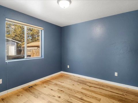 Tiny photo for 52459 Medill Court, La Pine, OR 97739 (MLS # 220213886)