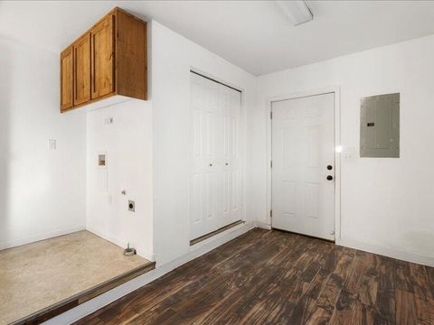 Tiny photo for 52459 Medill Court, La Pine, OR 97739 (MLS # 220213886)