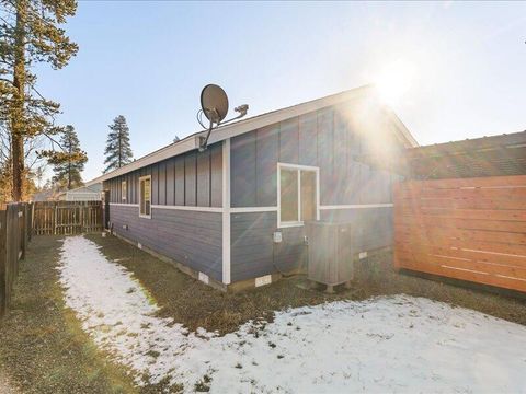 Tiny photo for 52459 Medill Court, La Pine, OR 97739 (MLS # 220213886)