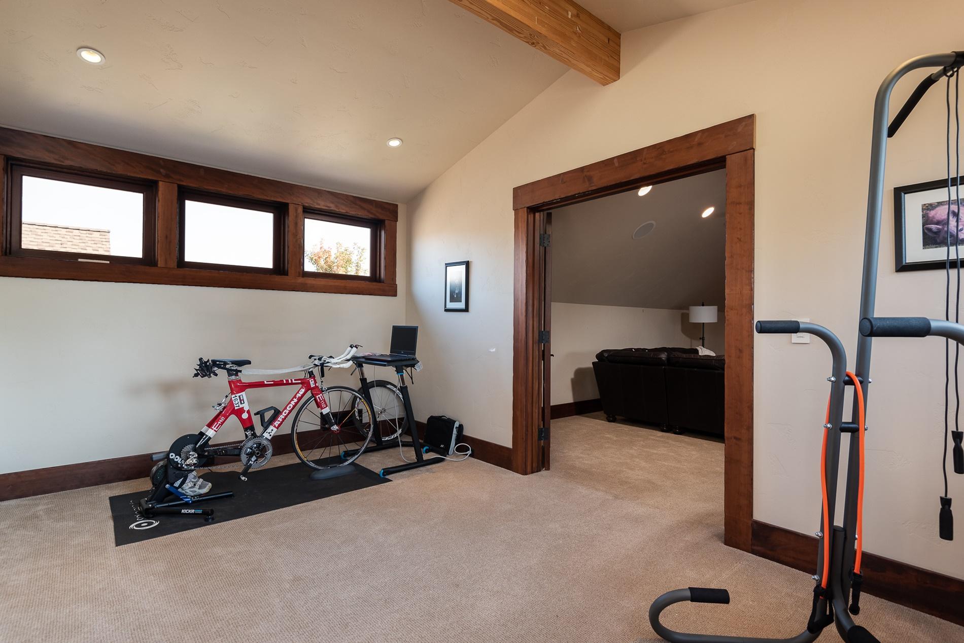 Deschutes River Ranc - Residential