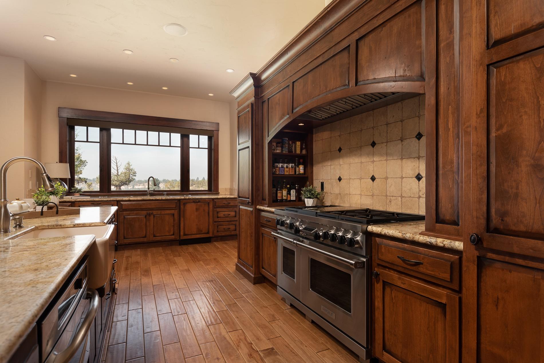 Deschutes River Ranc - Residential