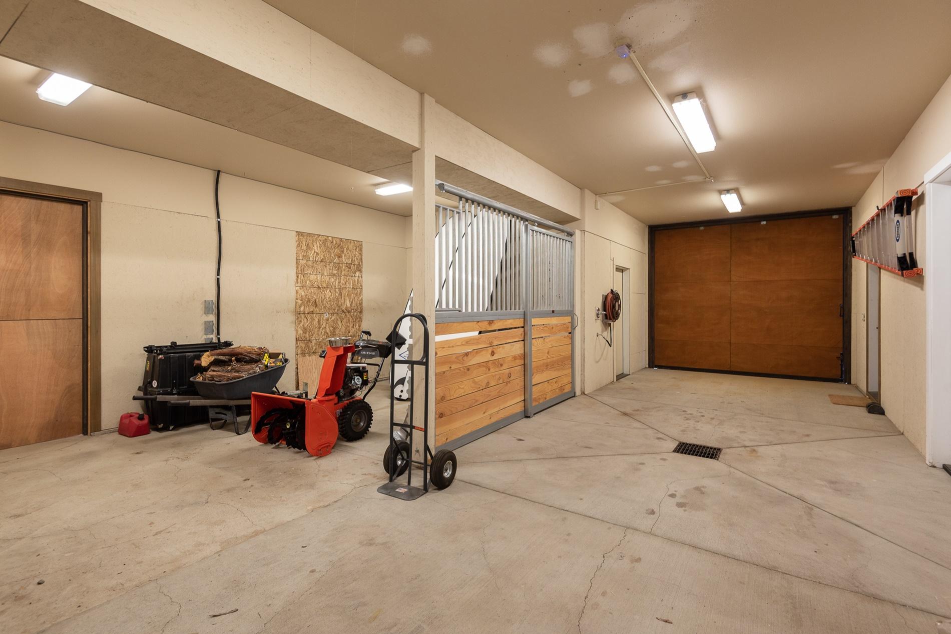 Deschutes River Ranc - Residential