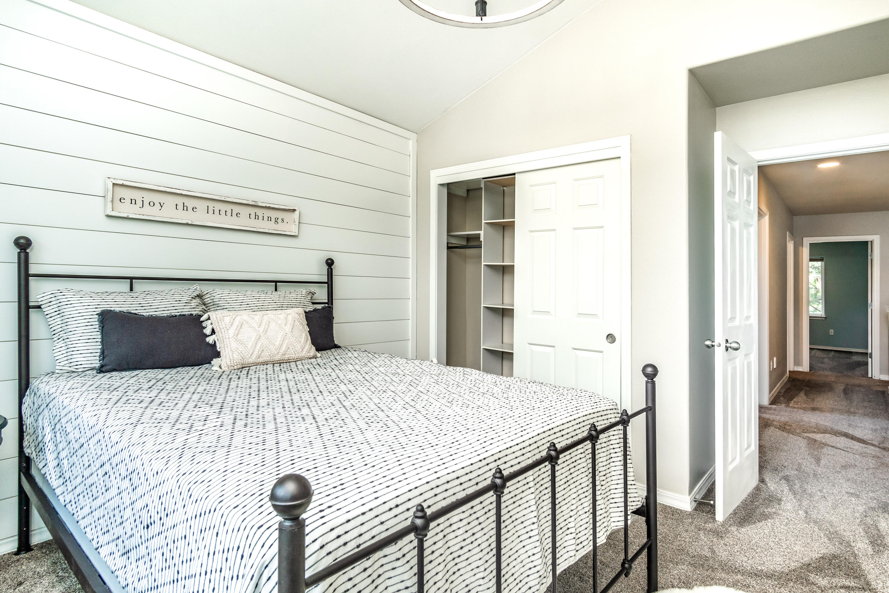 River Canyon Estates - Residential