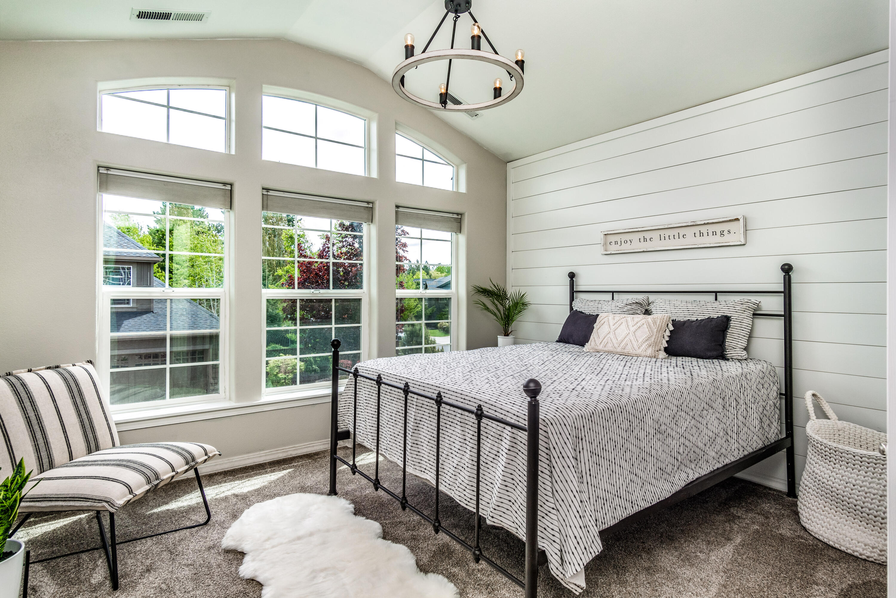 River Canyon Estates - Residential