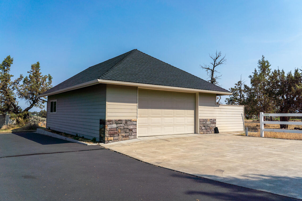 Equestrian Meadows - Residential