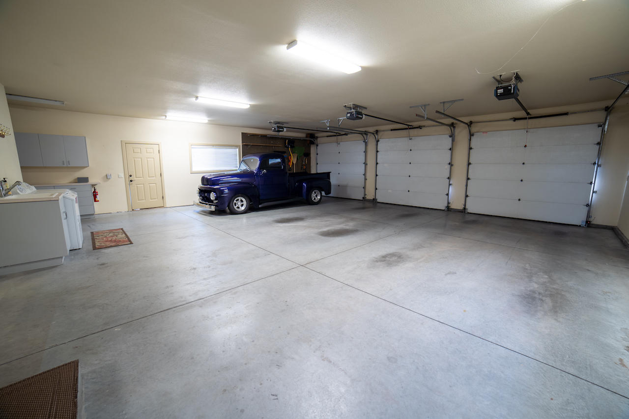 Equestrian Meadows - Residential