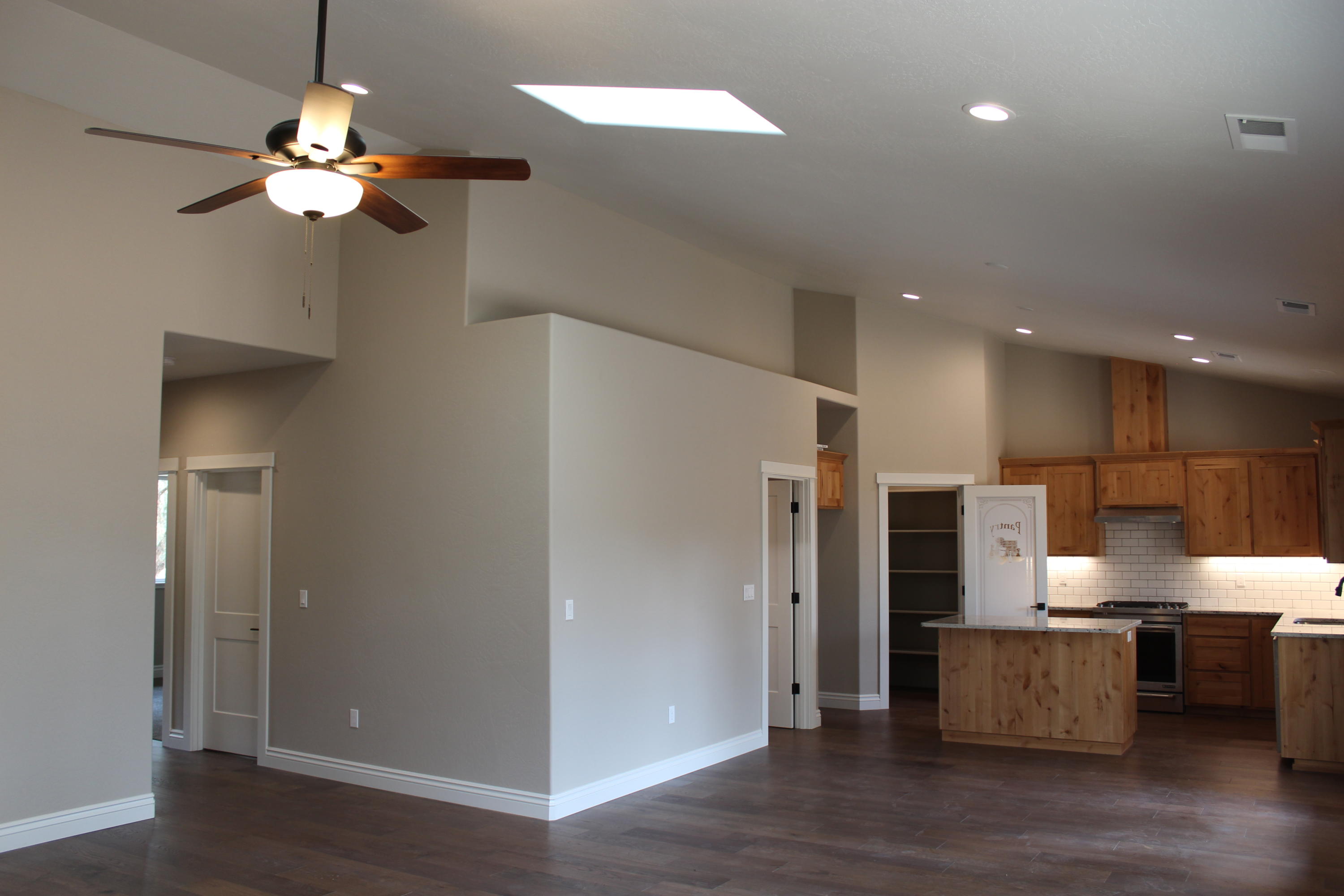 Madrona Tracts - Residential