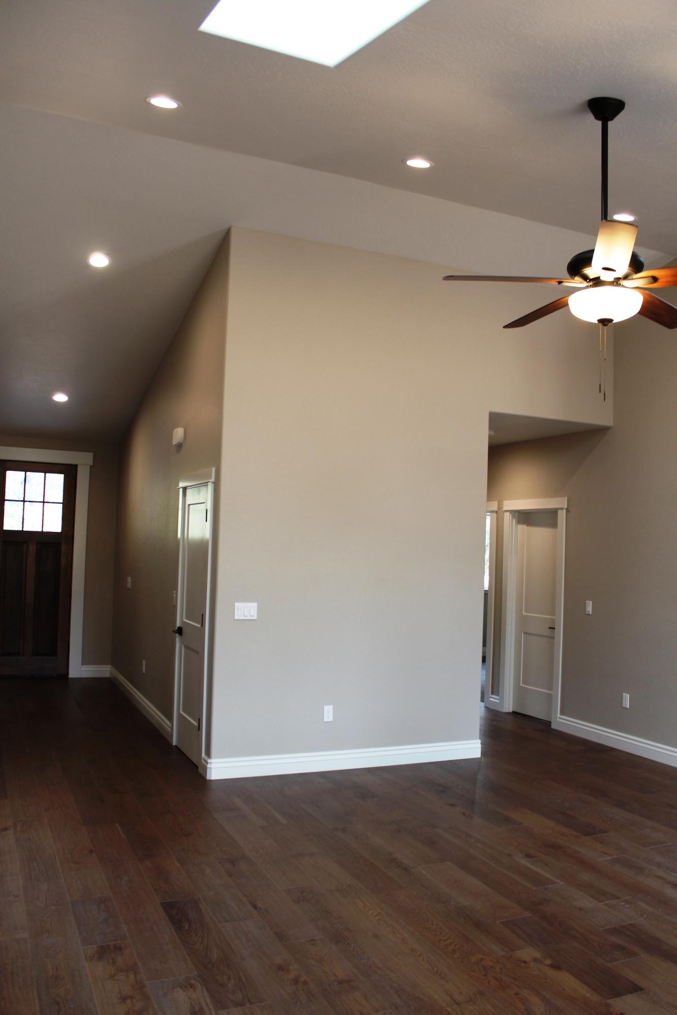 Madrona Tracts - Residential