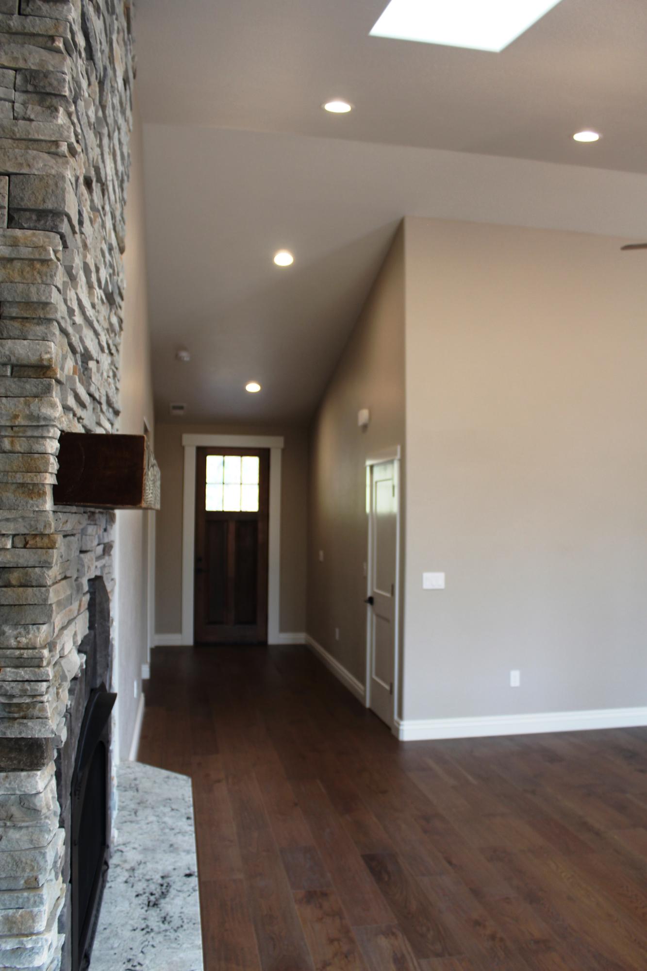 Madrona Tracts - Residential