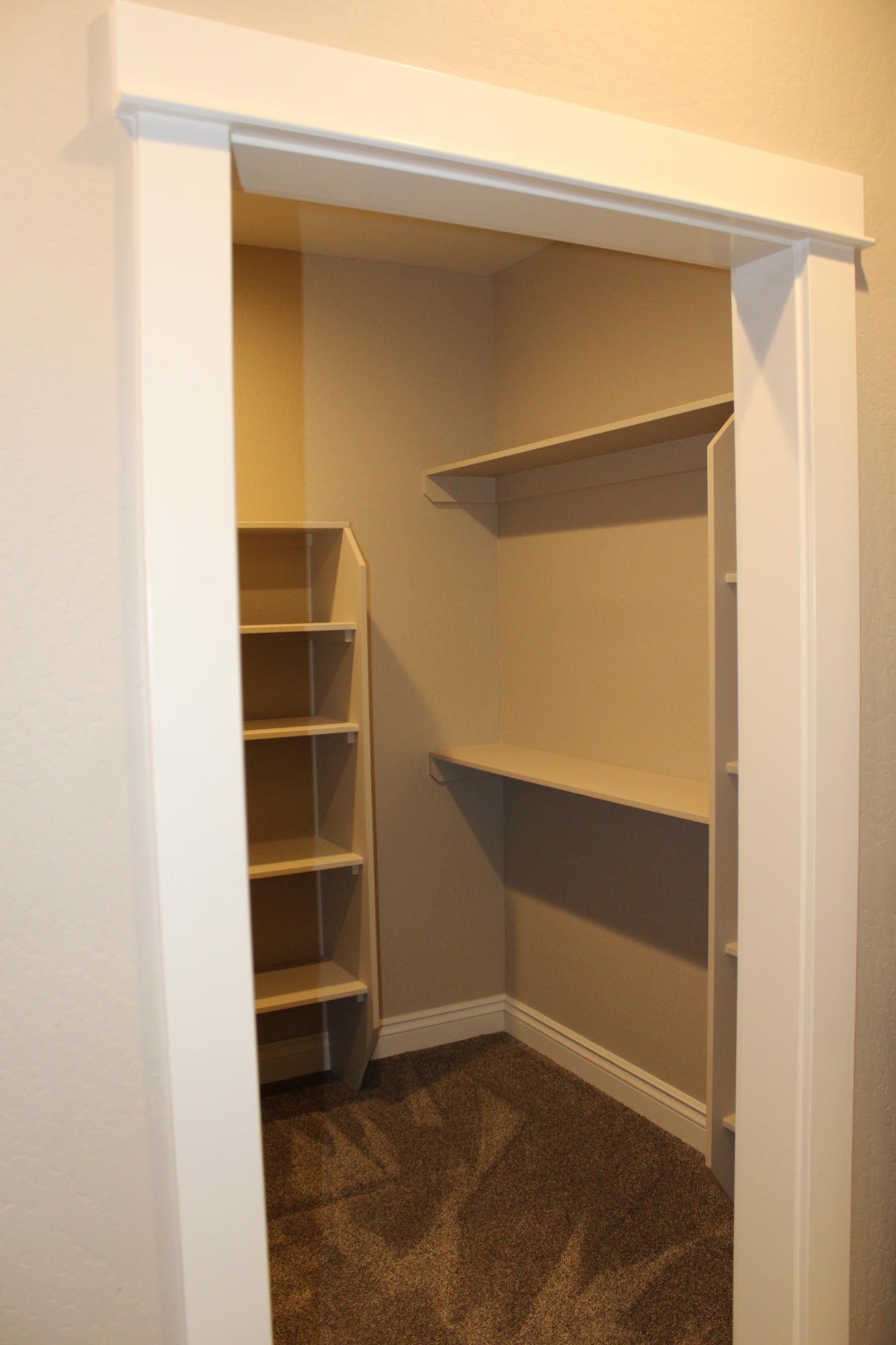 Madrona Tracts - Residential