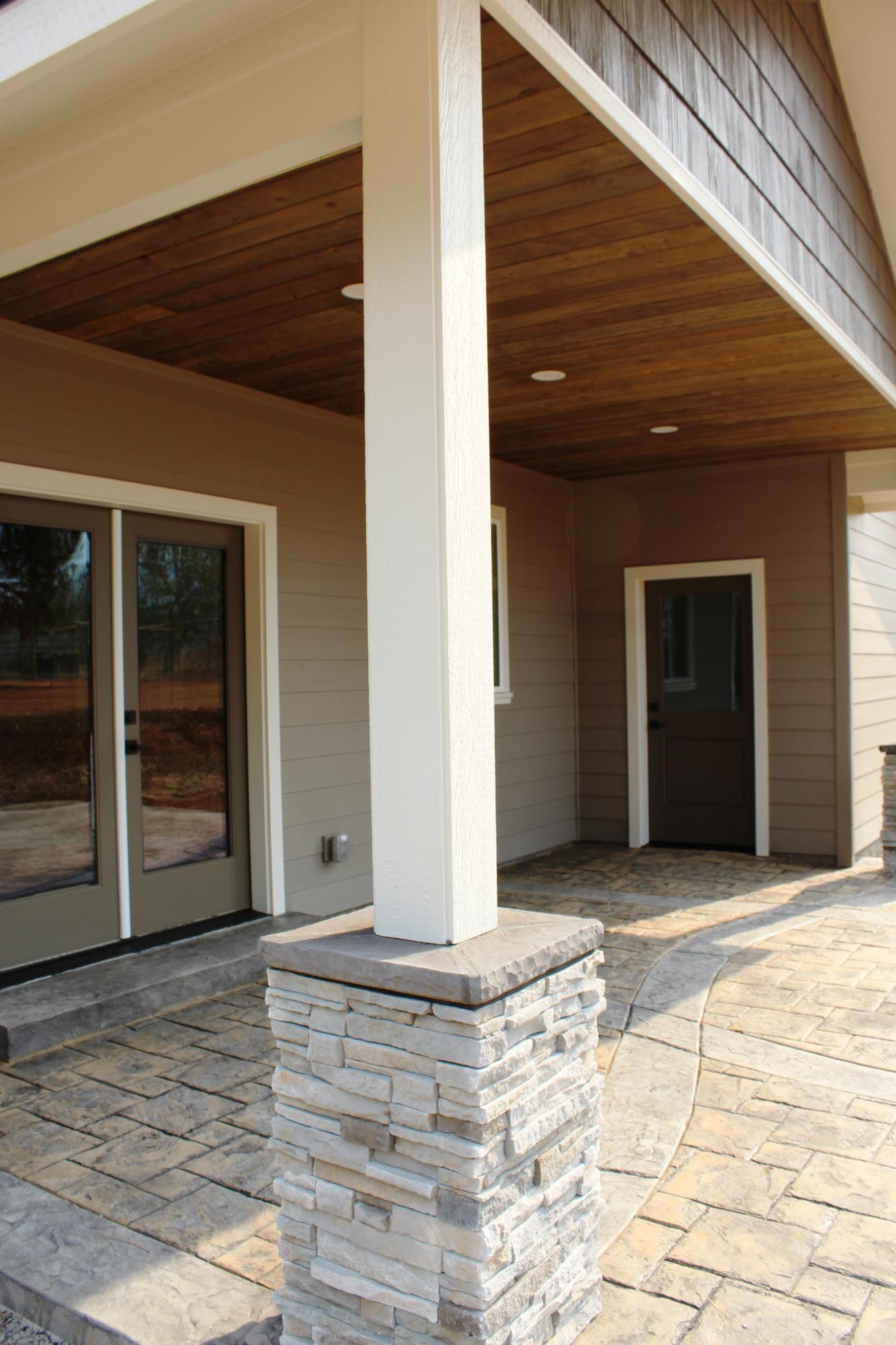 Madrona Tracts - Residential