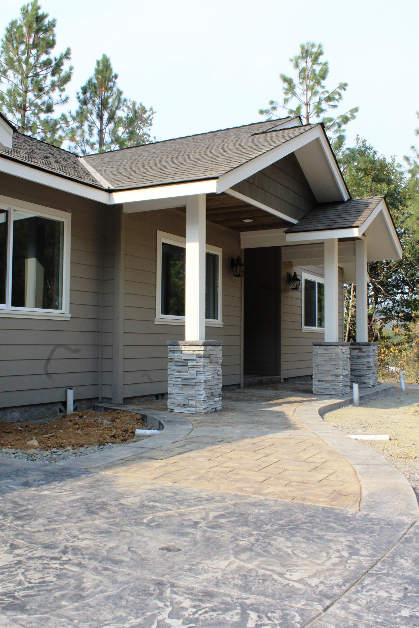 Madrona Tracts - Residential