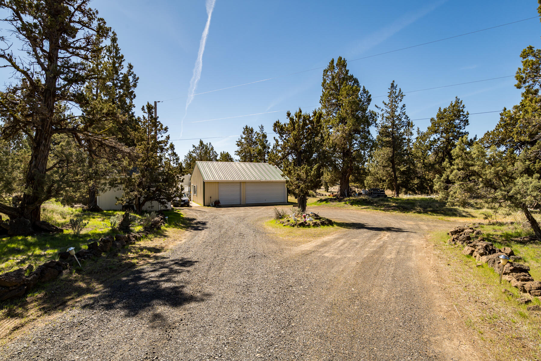 6711 SW Ferret Road