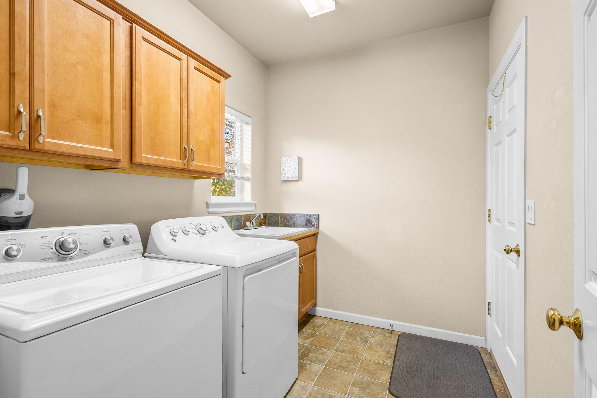 Quiet Canyon - Residential