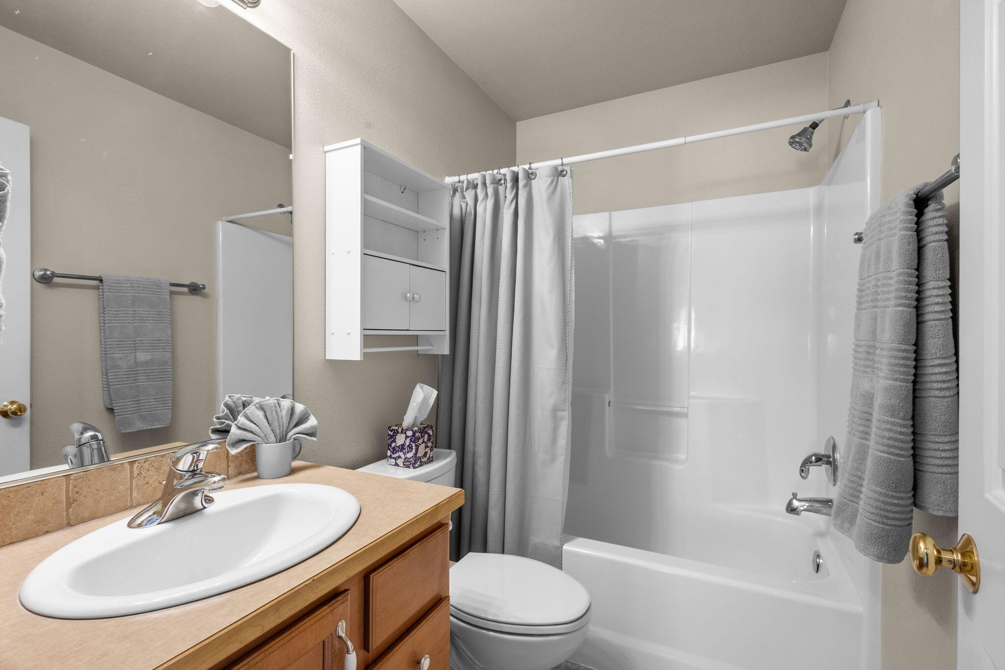 Quiet Canyon - Residential