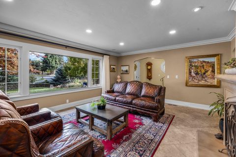 Tiny photo for 107 NW Drake Road, Bend, OR 97703 (MLS # 220215201)