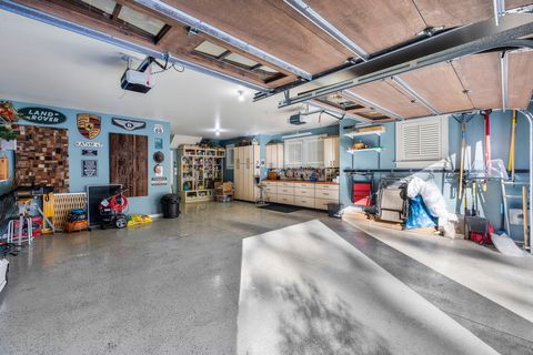 Tiny photo for 107 NW Drake Road, Bend, OR 97703 (MLS # 220215201)