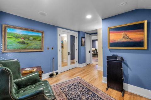 Tiny photo for 107 NW Drake Road, Bend, OR 97703 (MLS # 220215201)