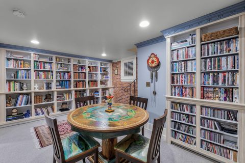 Tiny photo for 107 NW Drake Road, Bend, OR 97703 (MLS # 220215201)