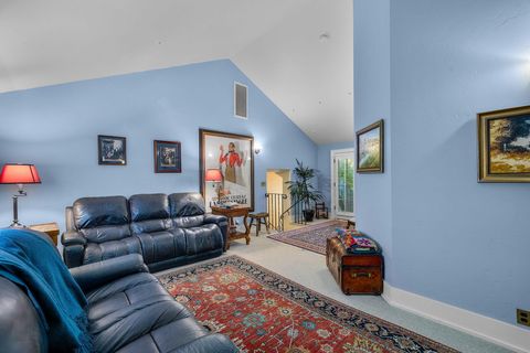 Tiny photo for 107 NW Drake Road, Bend, OR 97703 (MLS # 220215201)