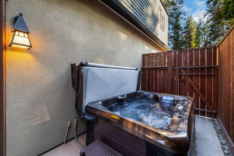 Tiny photo for 107 NW Drake Road, Bend, OR 97703 (MLS # 220215201)