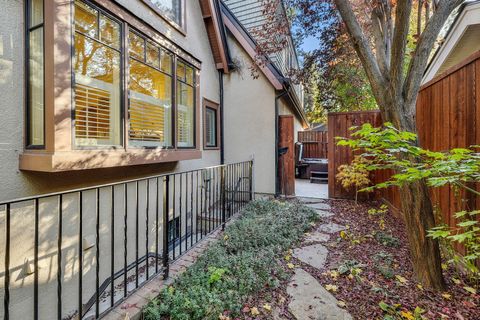 Tiny photo for 107 NW Drake Road, Bend, OR 97703 (MLS # 220215201)