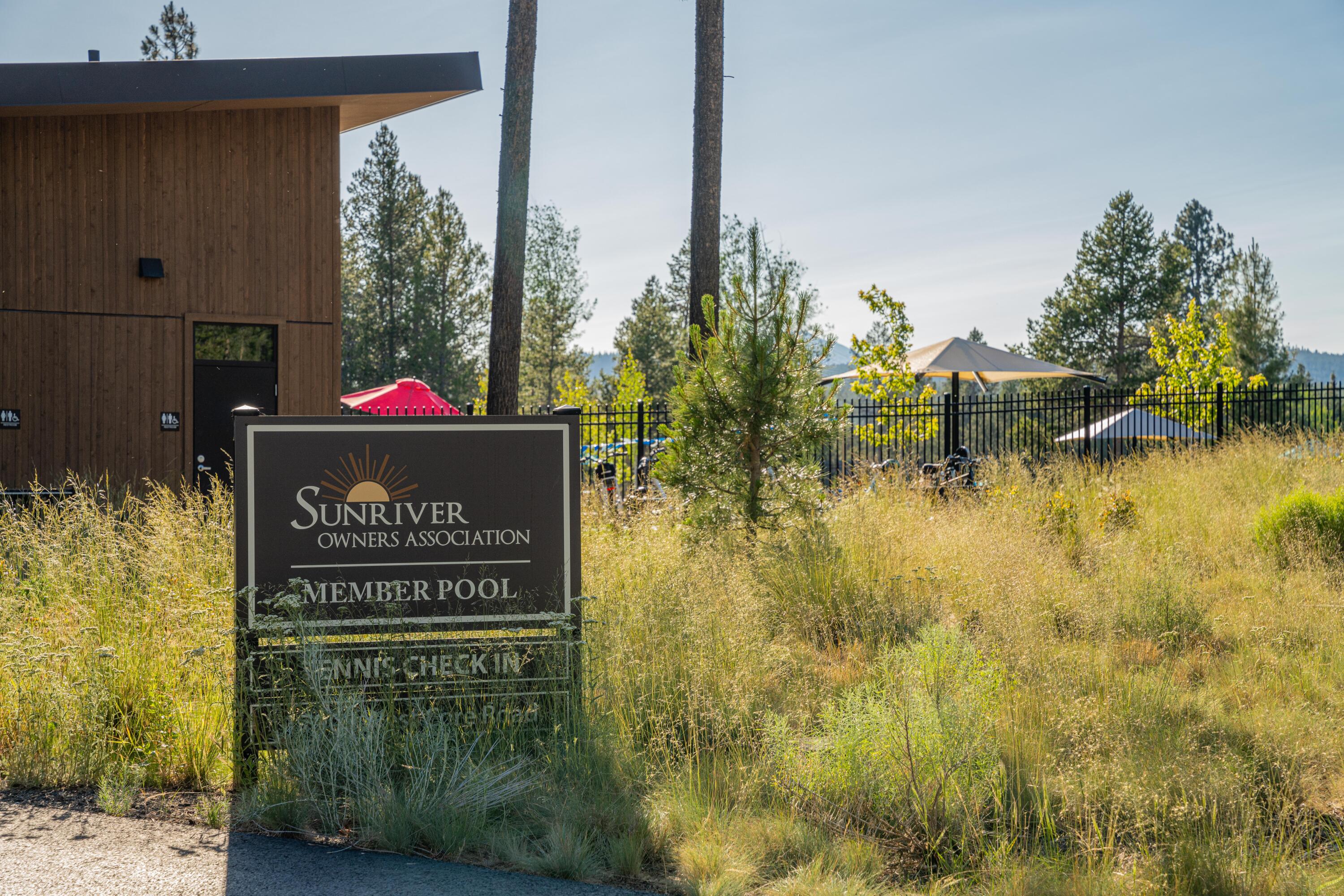 Fairway Point Villag - Residential