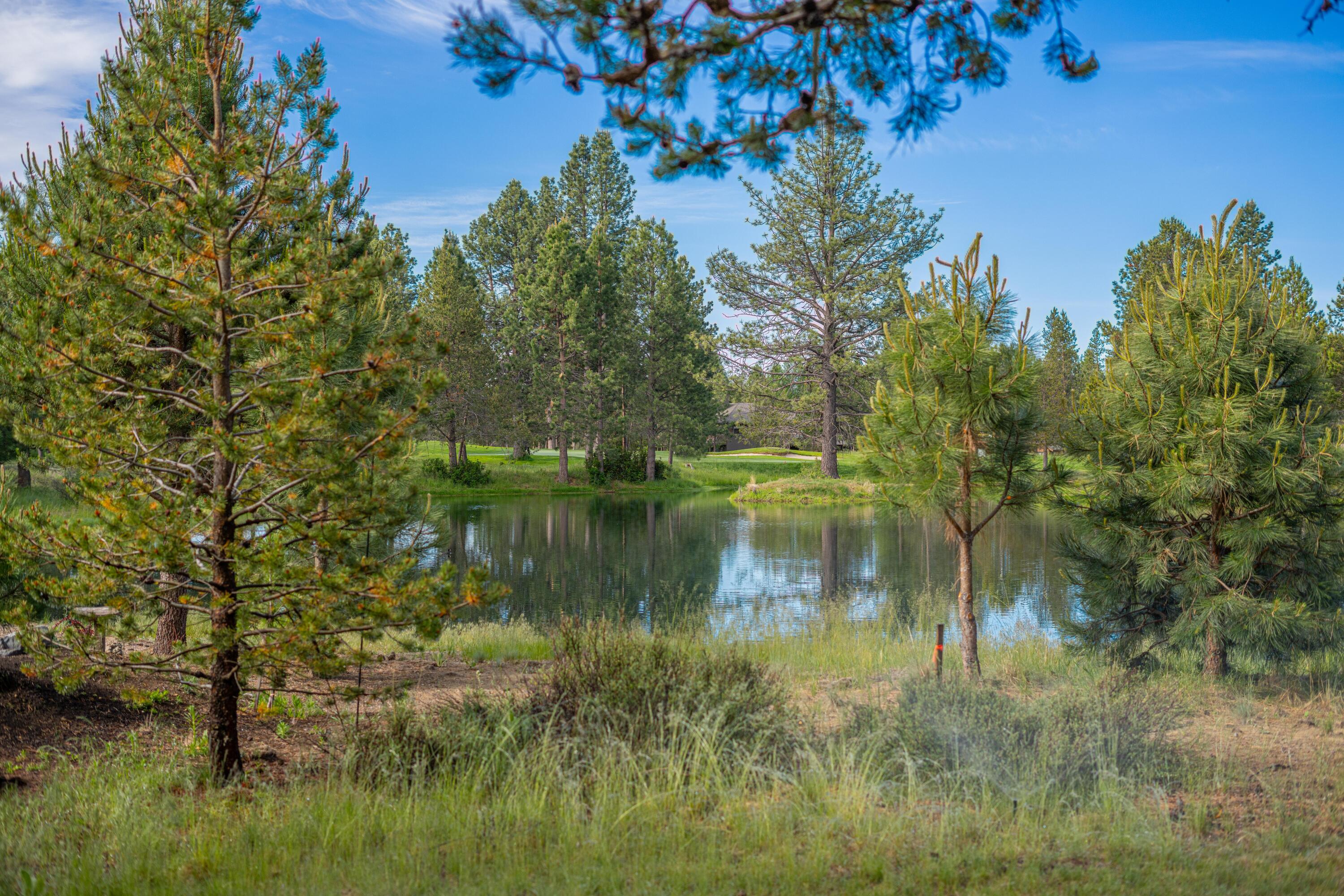 Fairway Point Villag - Residential