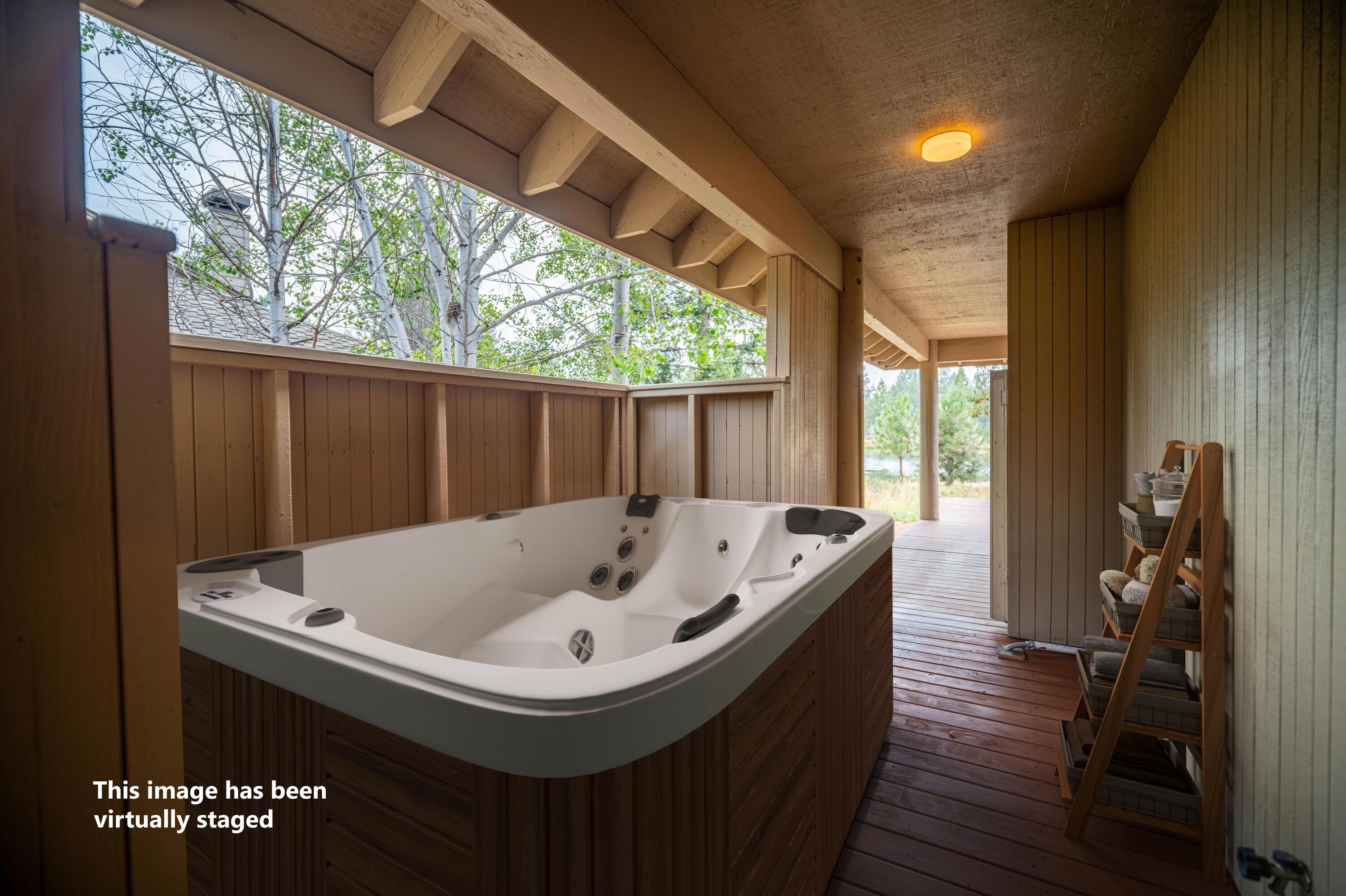 Fairway Point Villag - Residential