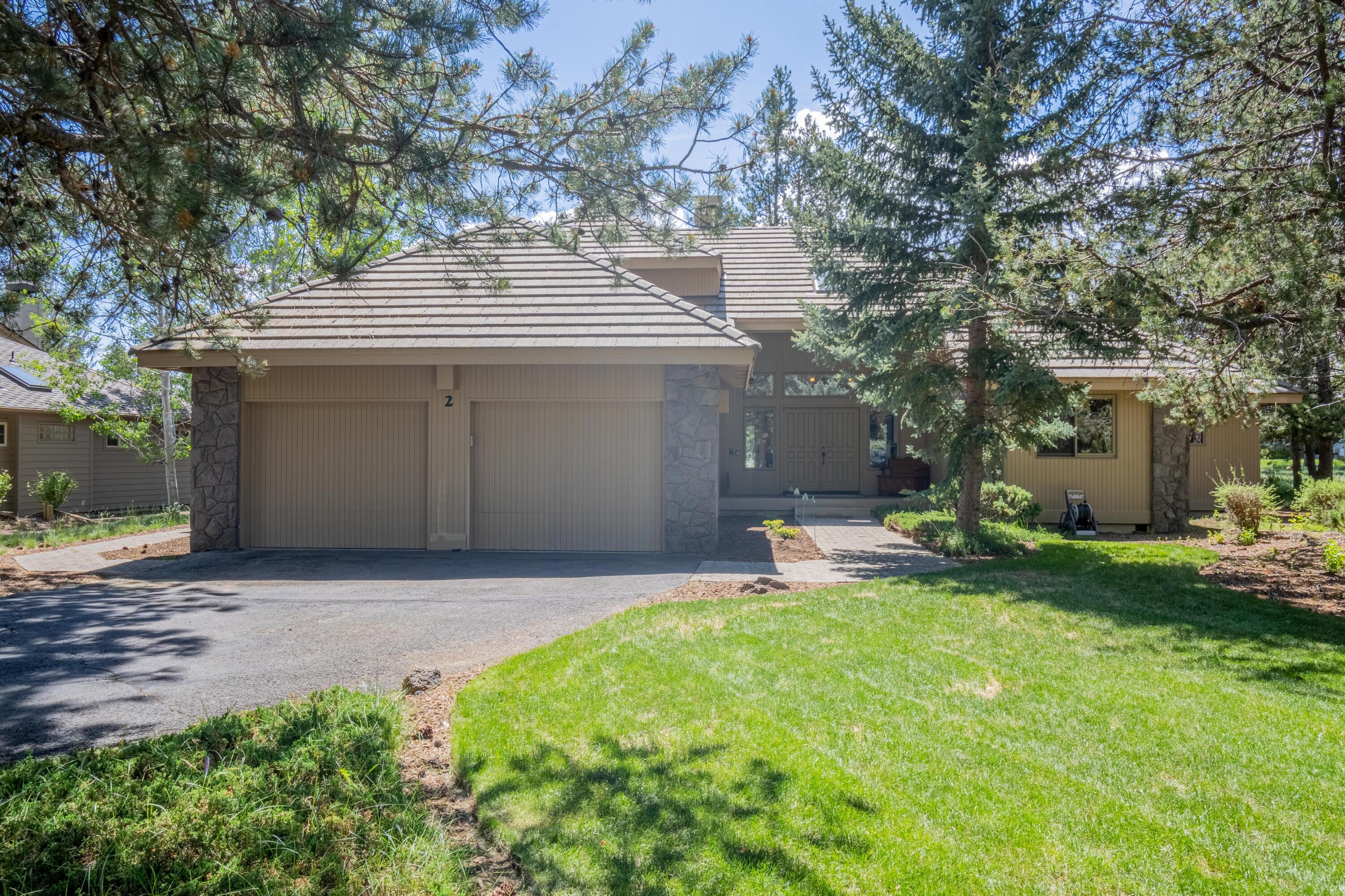 Fairway Point Villag - Residential